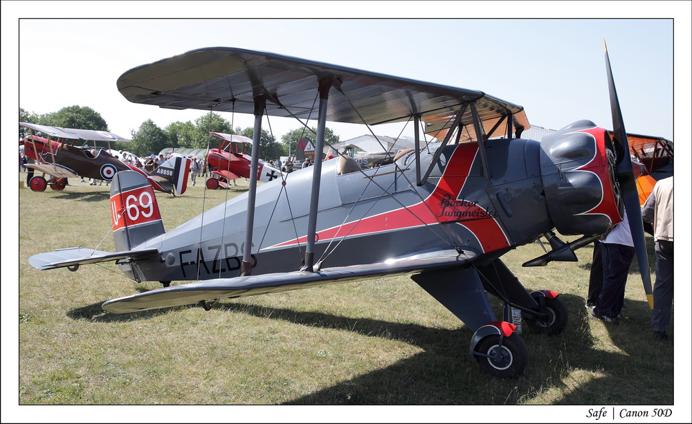 2010   05   Ferte Alais   045